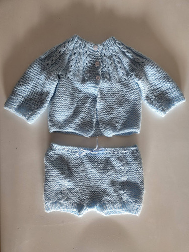 Conjunto Bebe Culote Saquito Tejido Artesanal Lana Celeste