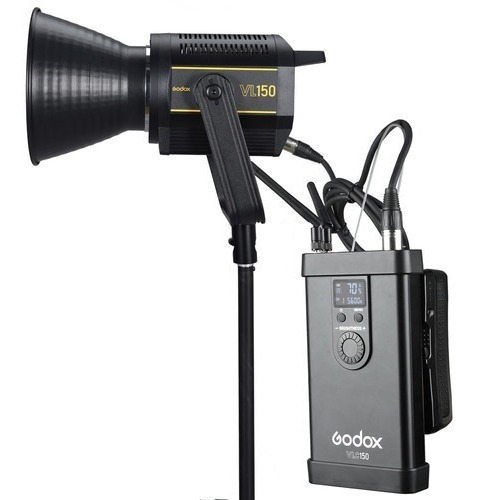 Iluminador LED Godox VL150 Bivolt con marco de bolsa acolchado, color negro, color de luz, 5600 K, 110 V/220 V