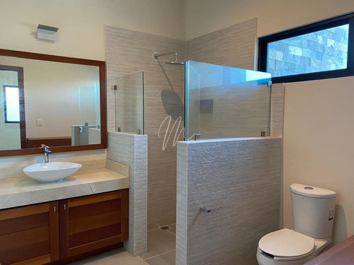 Imagen 18 de 30 de Casa En Venta Acceso A Lago, Lagos Del Sol Cancun