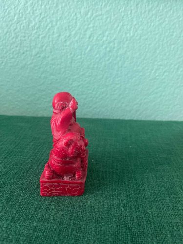 Figura De Buda Color Rojo (Usado)