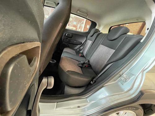 Imagen 10 de 12 de Fiat Mobi 2017 1.0 Way