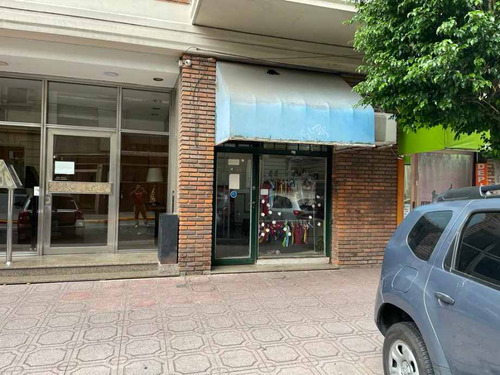 Local En Venta En Avellaneda Oeste