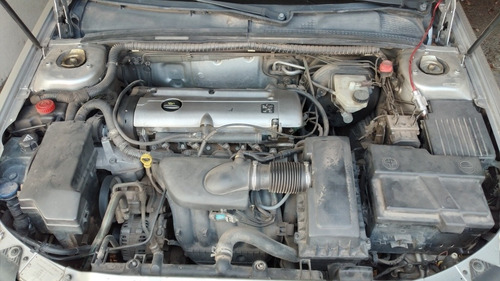 Imagen 3 de 15 de Peugeot 406 2.0 Sv 2001