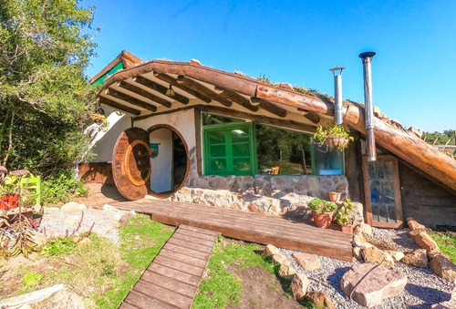 Imagen 10 de 19 de Alquiler Cabaña Villa Serrana Tierra Hobbit