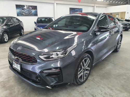 Imagen 3 de 15 de Kia Forte Gt Line 2020