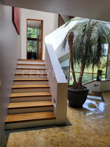 Casa En Condominio En Renta O Venta Desarrollada En Desniveles Y Tapancos