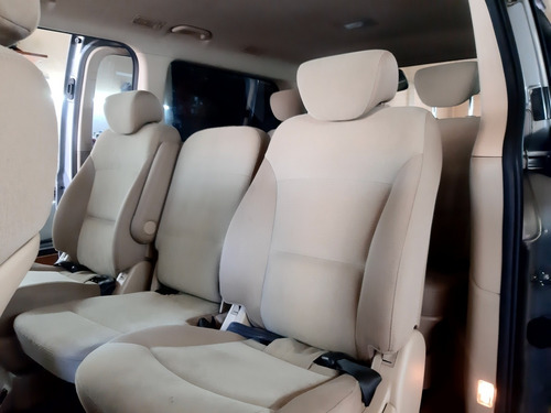 Imagen 12 de 18 de Hyundai H1 2015 2.4 Premium 1 175cv 4at