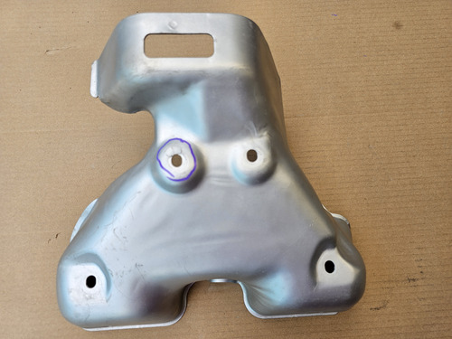 Tolva Multiple Escape Almera 1.8 Protector 2000/2005 Disipa (Usado)