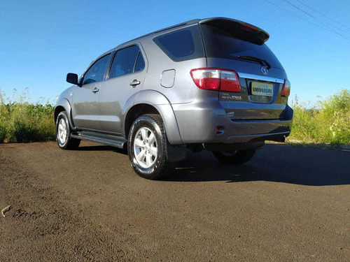Toyota Hilux Sw4 Srv 4x4 Aut 7 Lugares