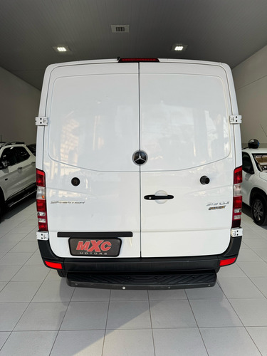 Mercedes-Benz Sprinter Furgão 2.2 Cdi 313 Street Curto 7,5m3 5p