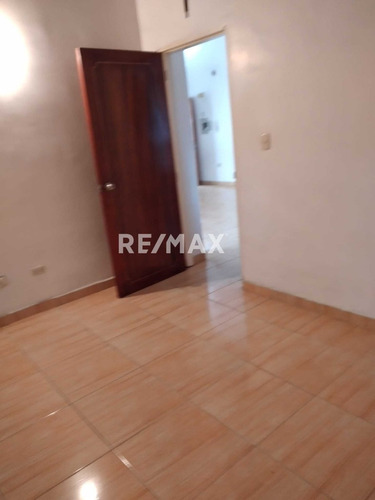 Imagen 4 de 7 de En Venta Hermoso Apartamento Ubicado En Paracotos