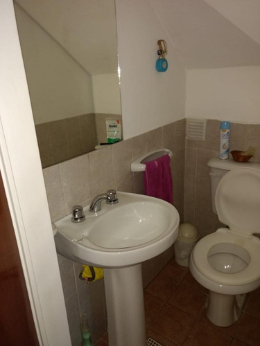 Imagen 11 de 20 de Casa De 3 Dormitorio Con Excelente Ubicación