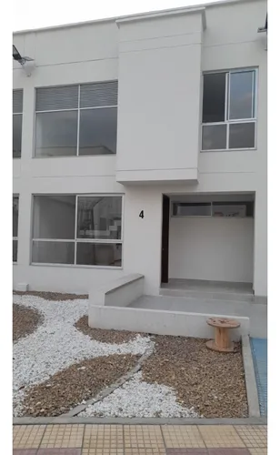 Vendo Casa En Cr Senderos Moli