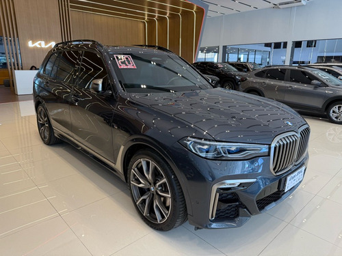 BMW X7 4.4 V8 M50I