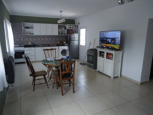 Imagen 3 de 14 de Casa En Venta En Ituzaingo Norte