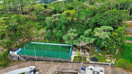 Terreno En Venta Zona Monte Magno Xalapa Veracruz, Ubicado En El Fraccionamiento La Cúspide Residencial Nueva Etapa Uso De Suelo Multifamiliar