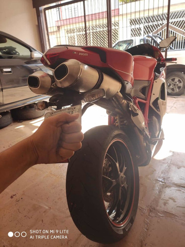 Ducati 848 Evo
