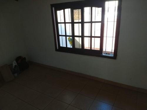Ph En Alquiler Quilmes Oeste 2 Habitaciones Y Patio