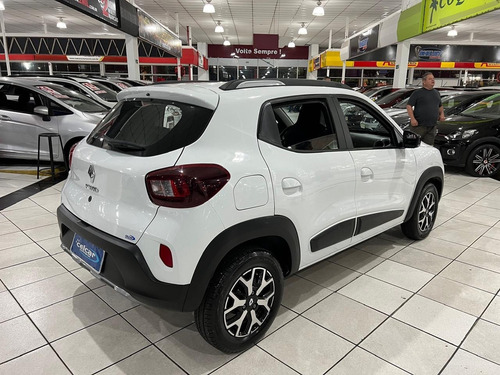 Renault Kwid 1.0 12V SCE FLEX OUTSIDER MANUAL