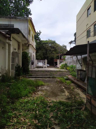 Imagen 2 de 7 de Casa A La Venta, 750 M2 De Terreno, Parroquia San Jose, Carabobo