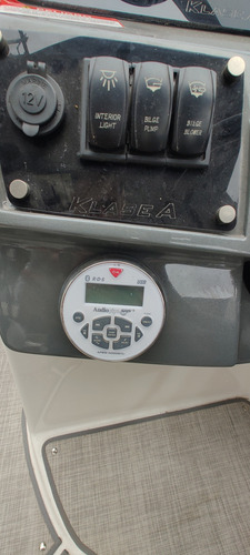 Lancha Klase 235 Open