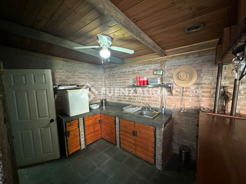 Casa En Arriendo De 7 Dorm. En Talagante