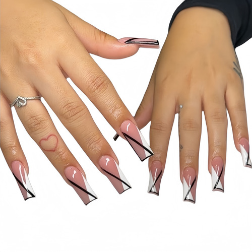 Unhas Postiças De Linhas Pretas De Manicure Francesa