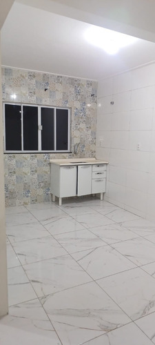 Casa Recém Reformada, Alugo, Vendo E Troco. Aceito Carro, Moto, Terreno E Apartamento Como Parte Do Pagamento.
