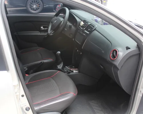 Renault Stepway 1.6 Expression / Zen