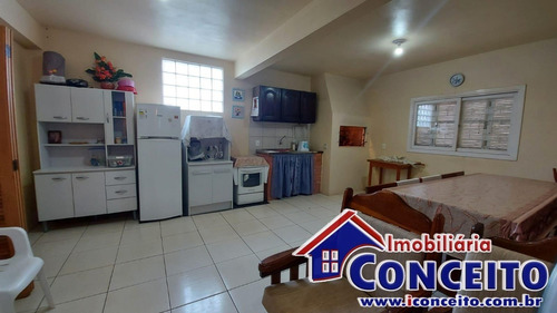Imagem 23 de 30 de C267 - Excelente Residência A 50 Metros Do Mar Localizada Em Mariluz