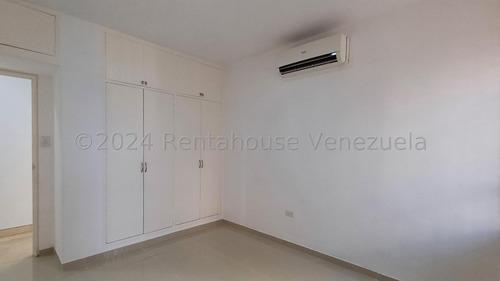 Apartamento En Venta Colinas De Valle Arriba Mls #24-21108