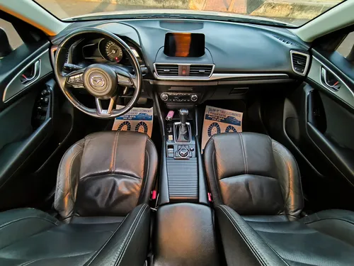 Mazda 3 2.0 Touring
