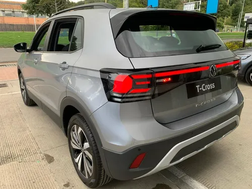 Volkswagen T-Cross TRENDLINE ST AUT