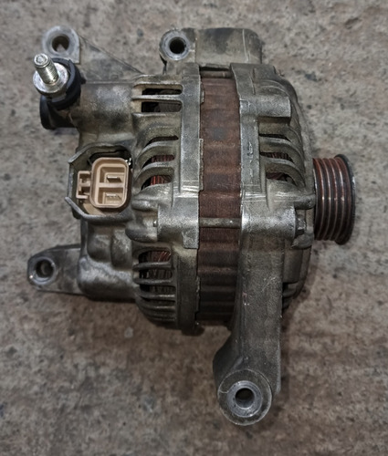 Alternador Mazda 3, 2002. 2.0