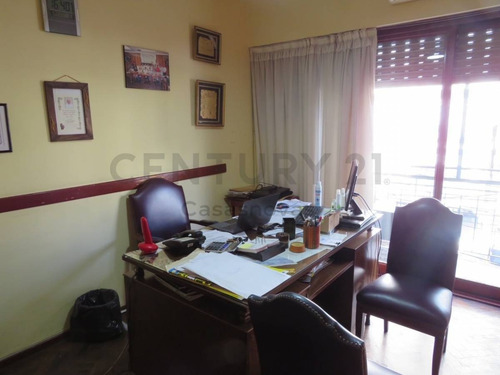 Imagen 16 de 30 de Edificio De 3 Plantas Sobre Lote De 8.66 X 27.48 A 1 Cuadra De Avenida Cordoba