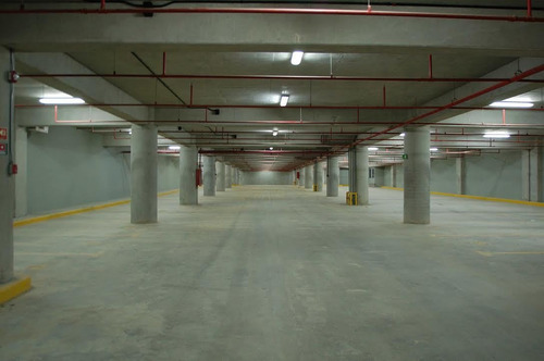 Imagen 11 de 11 de Se Vende Centro Empresarial 13156m² 2h/3b/2p Lomas Del Sol