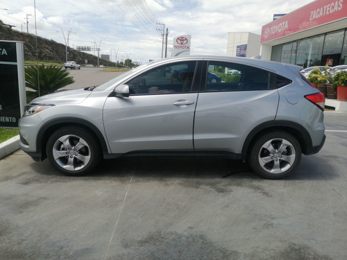 Imagen 4 de 15 de Honda Hr-v 2019 1.8 Uniq Cvt