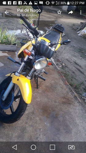 Imagem 1 de 4 de Moto Twister 2007