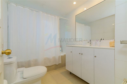 Imagen 28 de 30 de Casa En Venta De 4 Dorm. En Las Condes