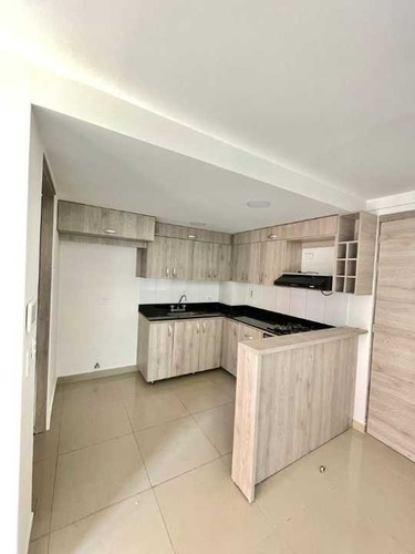 Vendo Apartamento En Pilarica 86 Mts