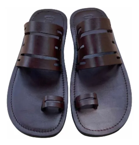 Sandalias dedo online piel hombre