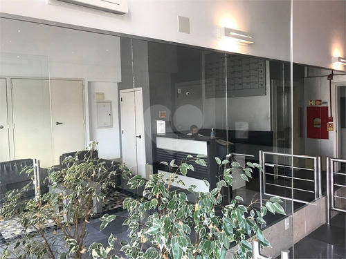 Imagem 10 de 15 de Sala Comercial De 32m², Com Piso, No Bairro Chácara Das Pedras - Reo536211