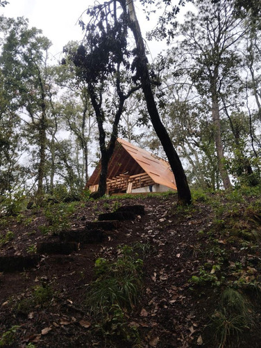 Estrena Hermosa Cabaña