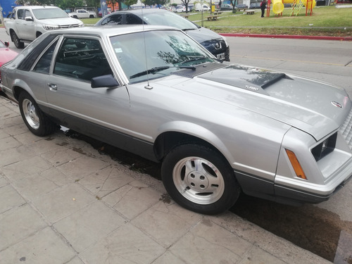 Ford Mustang 2.3 Turbo Automatico Modelo 80