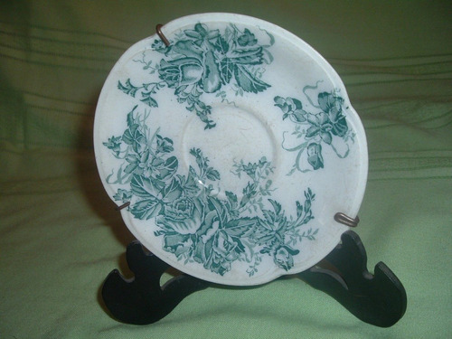 Plato De Porcelana Con Diseño Floral