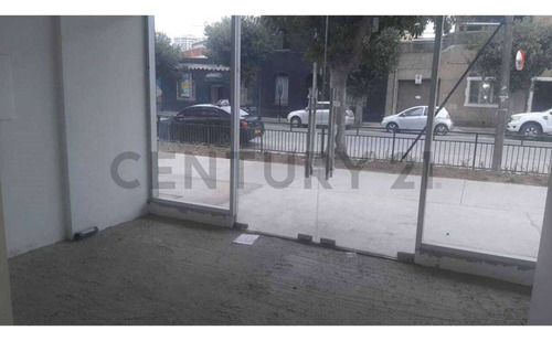 Arriendo Local Comercial 22 M2 En Arlegui