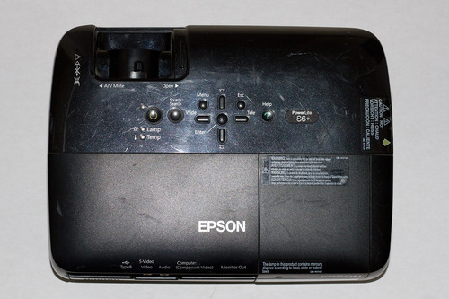 Imagen 2 de 4 de Proyector Epson Powerlite S6+ Dañado Para Refacciones