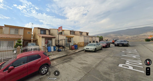 Sk14- Casa En Venta En Prol. Av. Ruiz 236, Fraccionamiento Los Encinos, 22819 Ensenada, B.c.