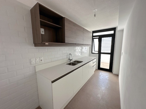 Venta Apartamento 2 Dormitorios En Parque Batlle