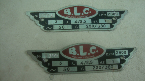 2 Antiguas Chapitas De Maquina B.l.c Aluminio 9,4 X 2,5 X 1m